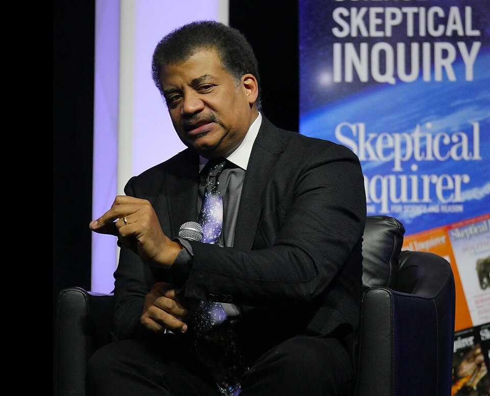 Neil deGrasse Tyson explains the impossible concept of 'nothing' in ...