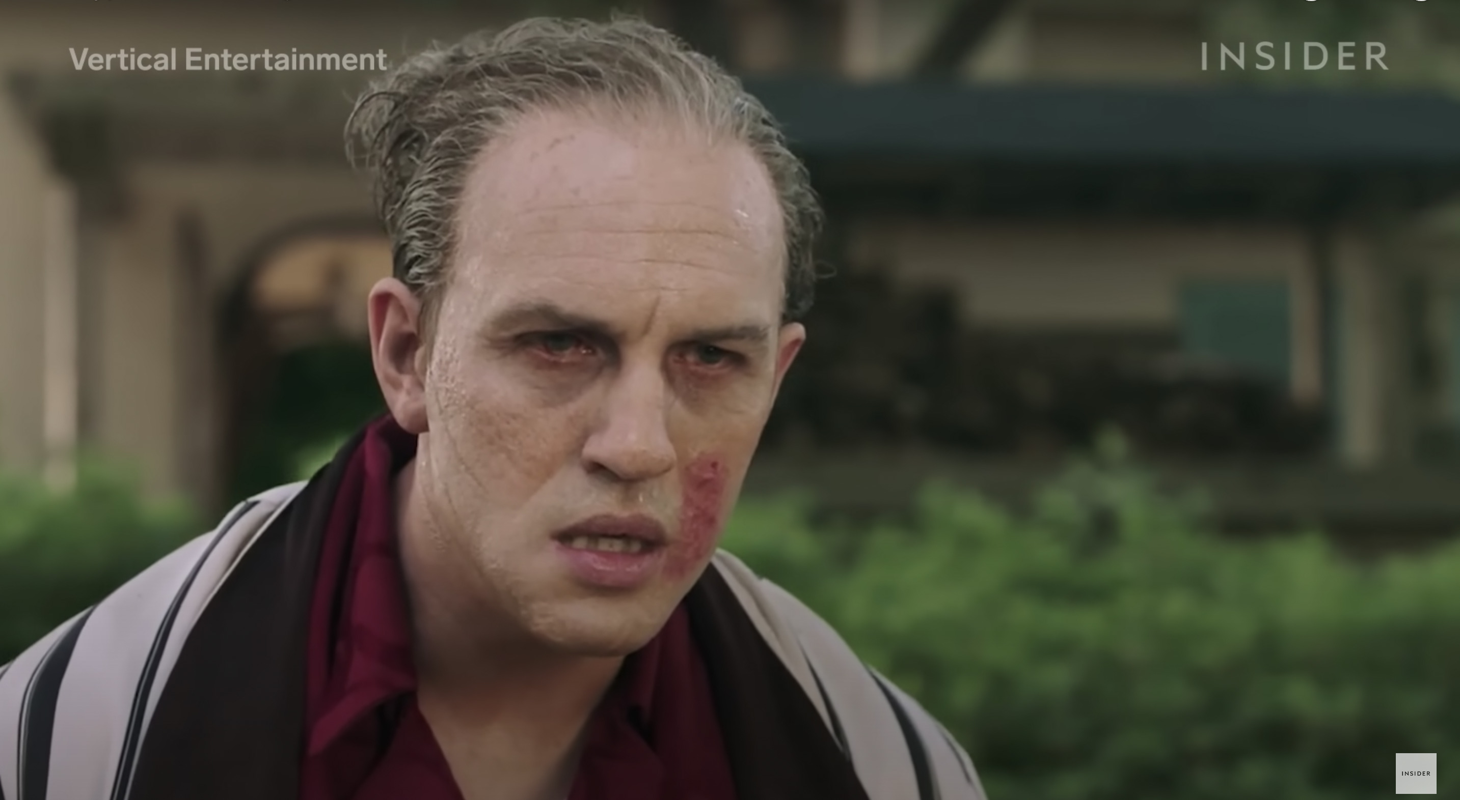 Still of actor tom hardy playing Al Capone.