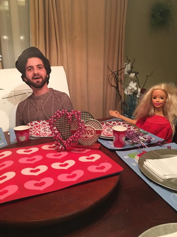 Valentineu2019s Day, inanimate object, dating