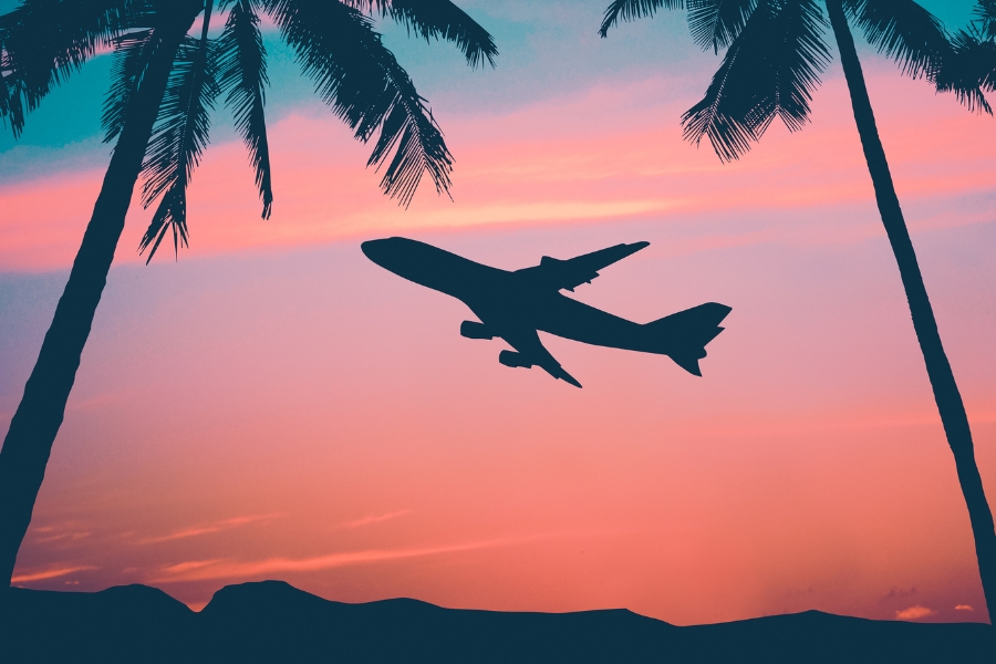 Gen Xers and Boomers share what air travel was like in the ’80s and ’90s. The differences are wild.