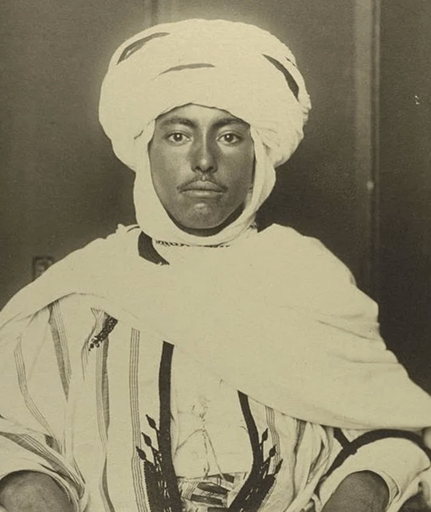 old photos, black and white photos, 1800s photos, no-smile photos, no smiles in photo