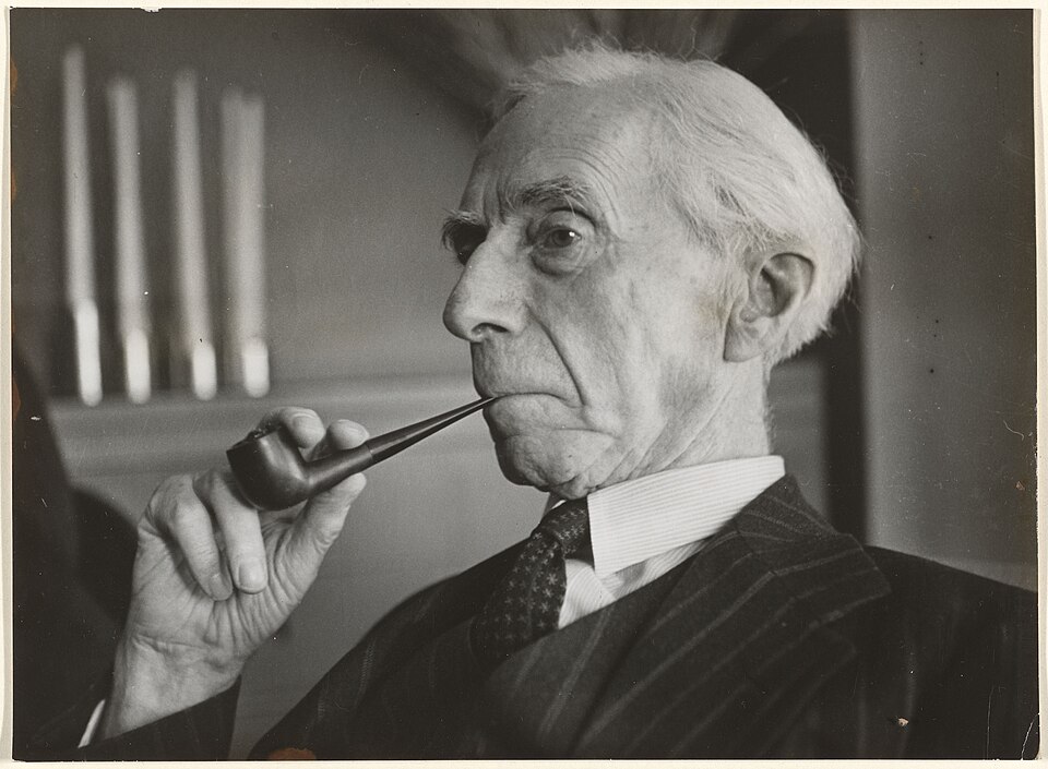 Bertrand Russell, philsophy, great minds, pipe, Nobel Prize winner