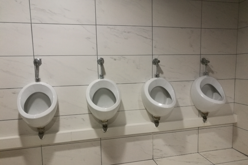 dads, fathers, parenting, girl dad, girls, kids, family, public restrooms, bathrooms, gender, debate, viral instagram