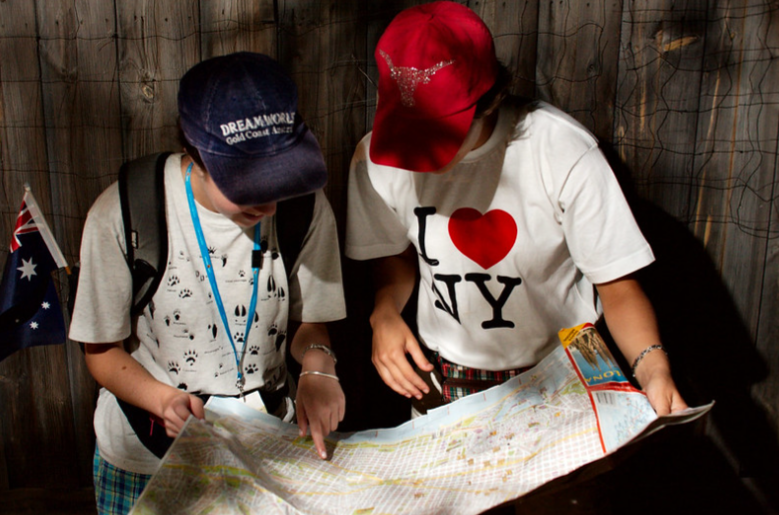 americans, american tourists, americans aborad, americans on holiday, tourists,