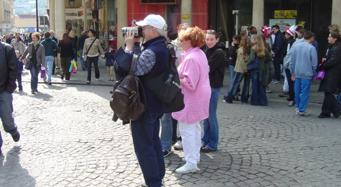 americans, american tourists, americans aborad, americans on holiday, tourists,