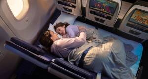 airplane, united airlines, relax row, sleep on plane, family seating