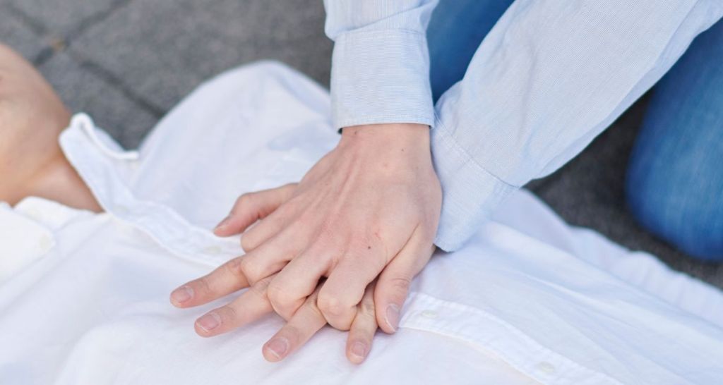 cpr, cpr tutorial, dogs