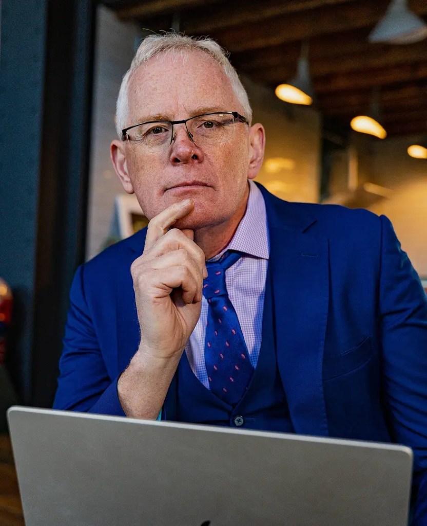 mark, tilbury, reading, list, millionaire