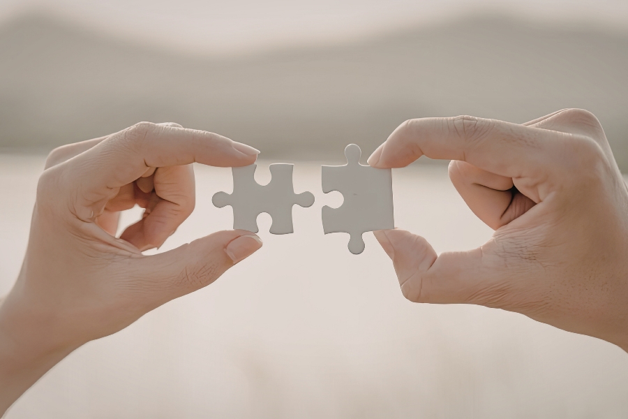 puzzle pieces, connection, conflict resolution
