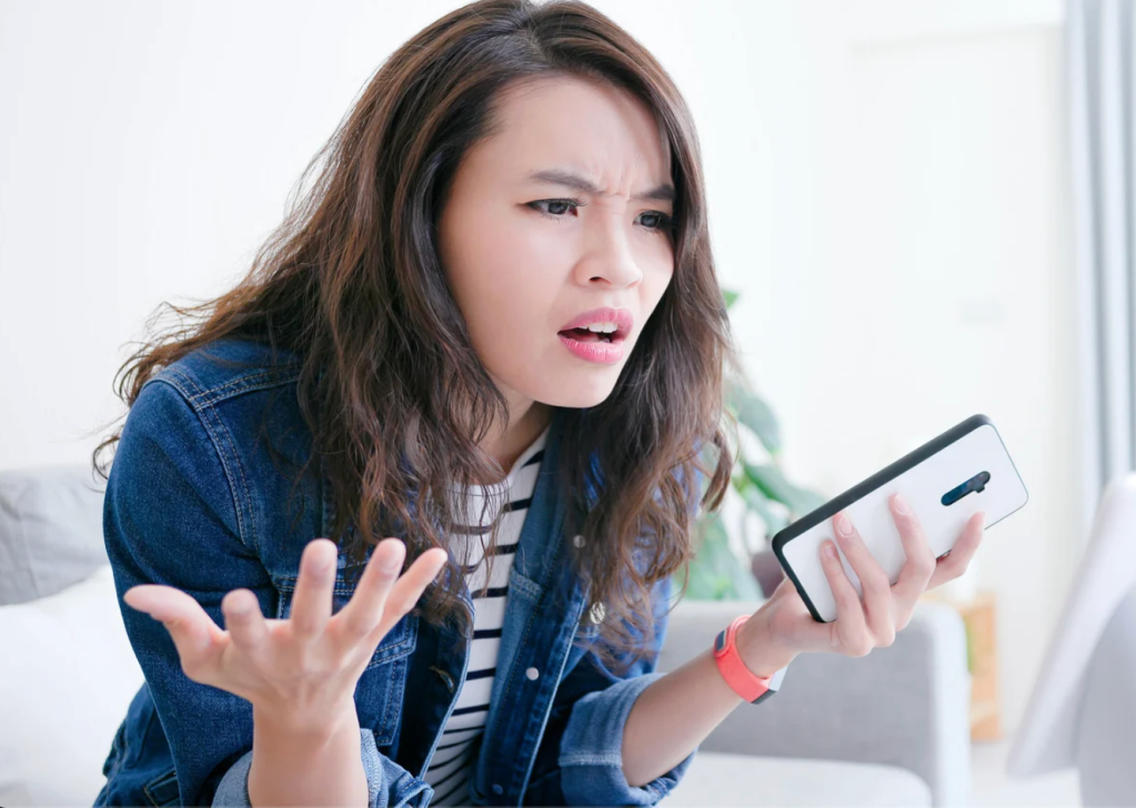 Her dormant HOA came for her Mister Rogers yard sign. Big mistake.