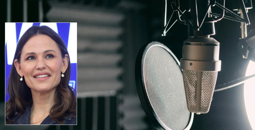 Jennifer Garner worked as a restaurant hostess at 22. Her confession about how seating decisions were made is uncomfortable to read.