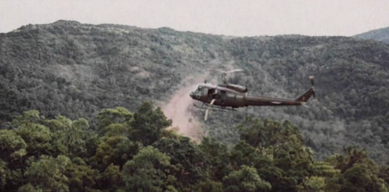 helicopter, vietnam, vietnam war, war, mountains