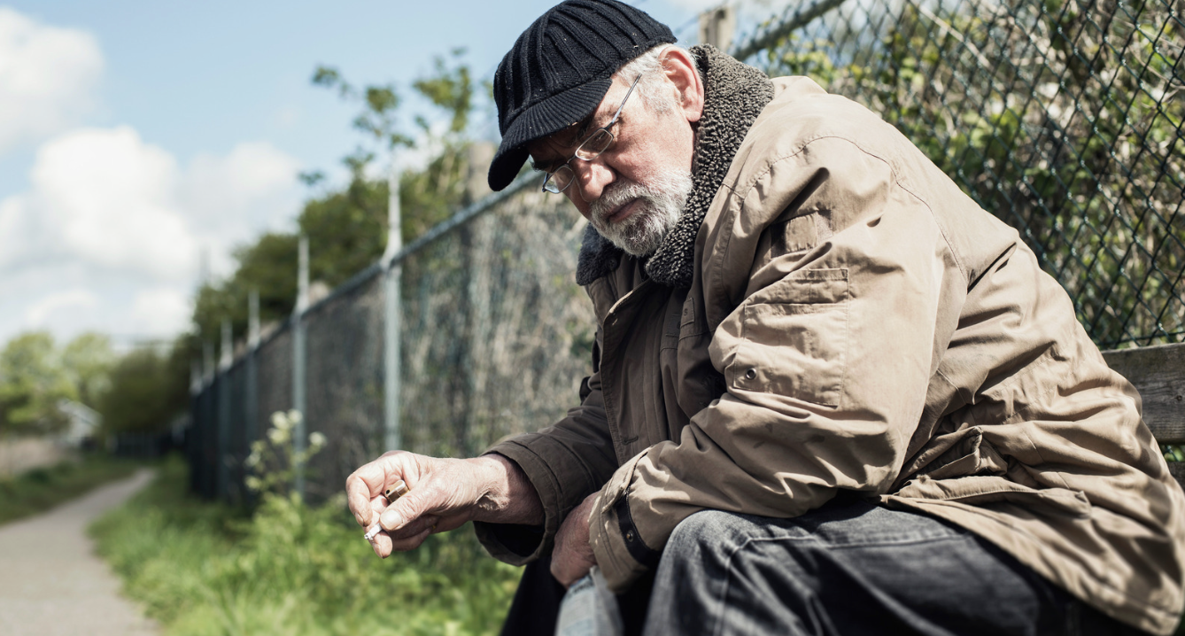 A Vietnam veteran stood on street corners handing out resumes for six years. One woman saw him and changed his life within 24 hours.