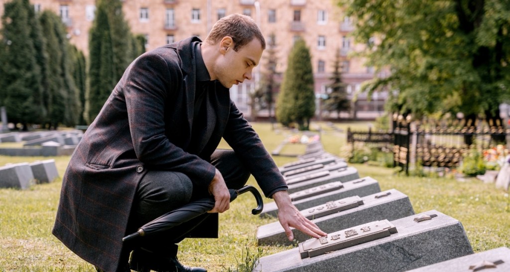 grief, loss, grave