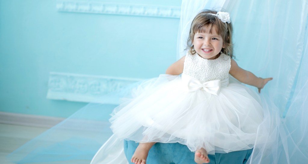 wedding, marriage, flower girl
