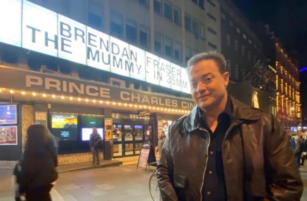 Brendan Fraser surprised everyone at a screening of ‘The Mummy’ by showing up in costume