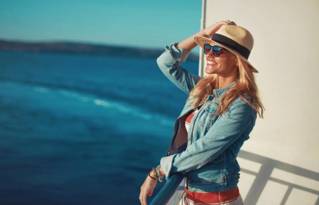 Woman lives on a cruise ship for free, but says there are 4 things she’s not allowed to do