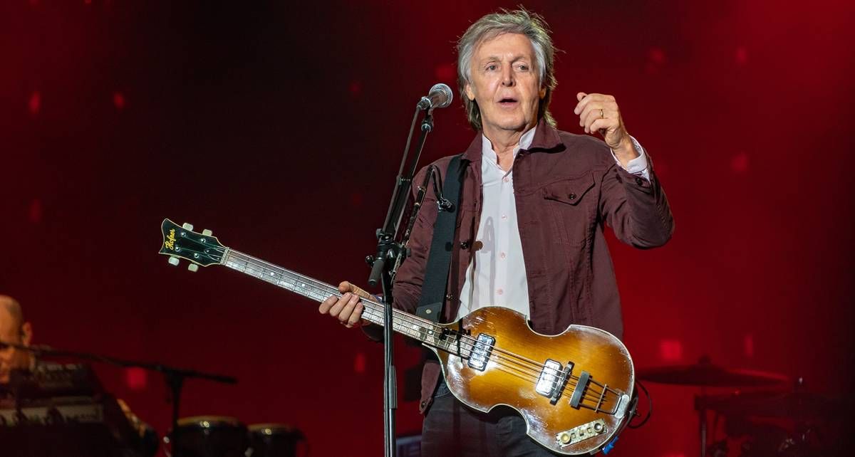 paul mccartney, paul mccartney bass, paul mccartney live, the beatles, wings