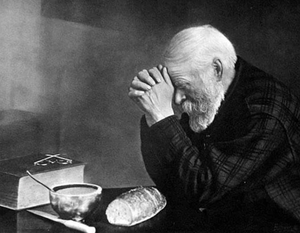Guy reveals why the ‘old man praying’ painting you see may not be what it seems