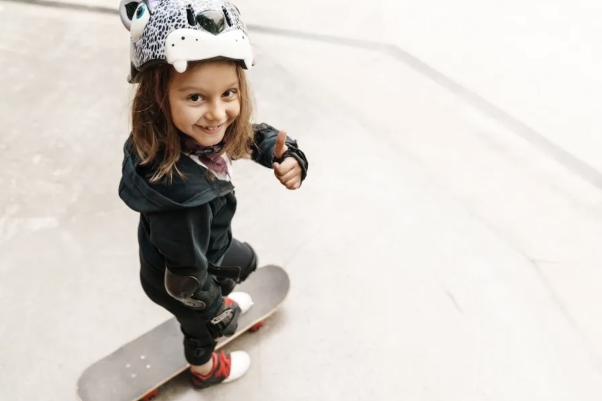 DAD'S RESPONSE TO DAUGHTER'S SKATE CRASH: A PARENTING MASTERCLASS