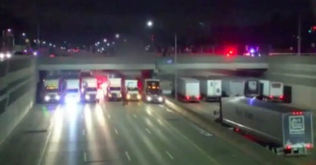 truck drivers, Michigan, suicide prevention, mental health, good news, heroes, viral photo, community, hope, first responders