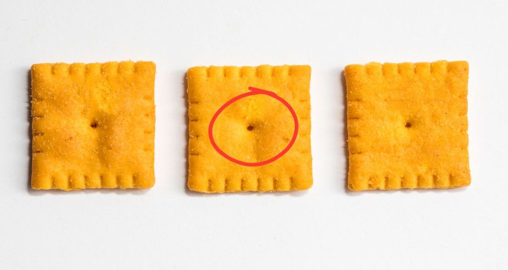 cheez its, snack food, crackers