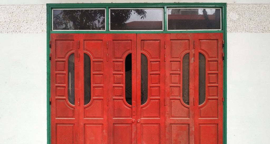 old homes, homebuyers, home features
