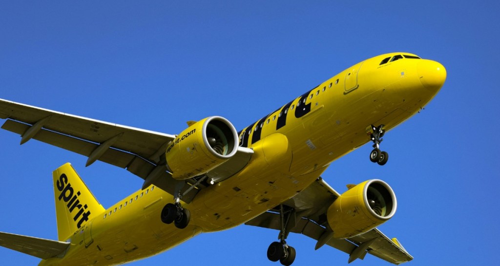 spirit airlines, man buys spirit, hunter peterson, buying airline, spirit airline shut down
