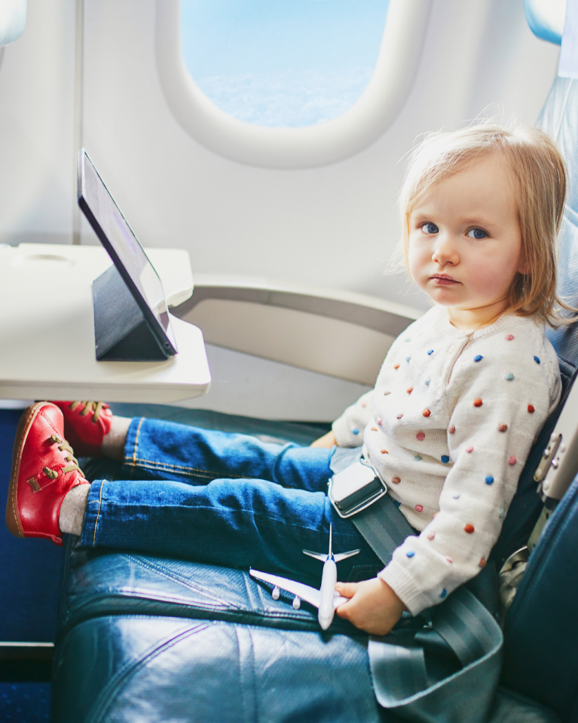 entertain, toddler, flight, screens, activities