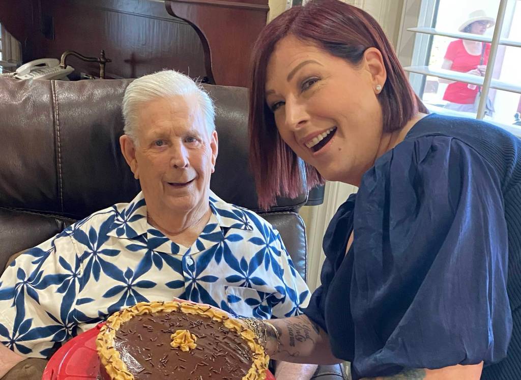 carnie wilson, brian wilson, brian wilson birthday, cake, wilson phillips