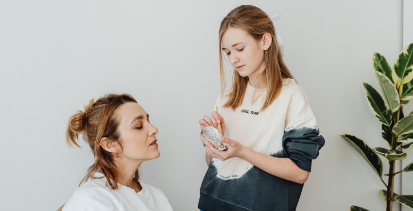 help, assistance, beauty tips, daughter helps, makeup, 