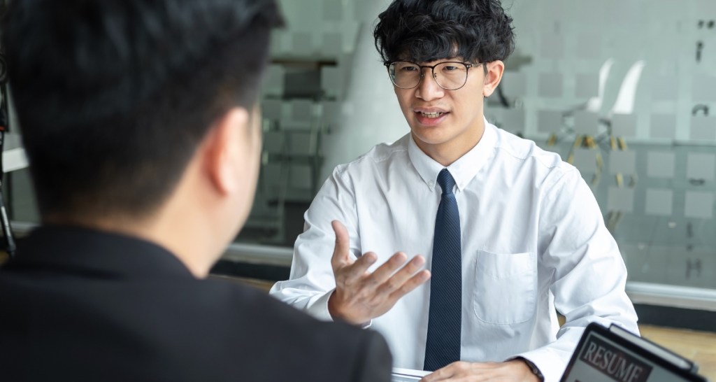 job hunting, job market, looking for job, AI hiring tools, Stanford study