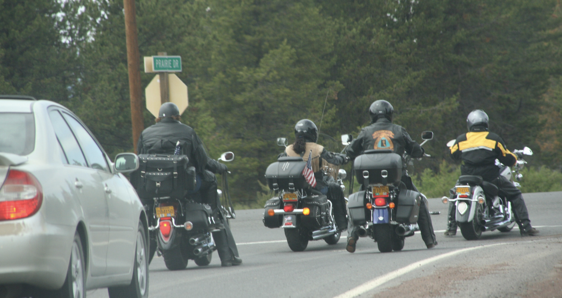 A nurse saved 5 bikers after an Indiana crash. A year later, 30 of them lined up at her kid’s lemonade stand.