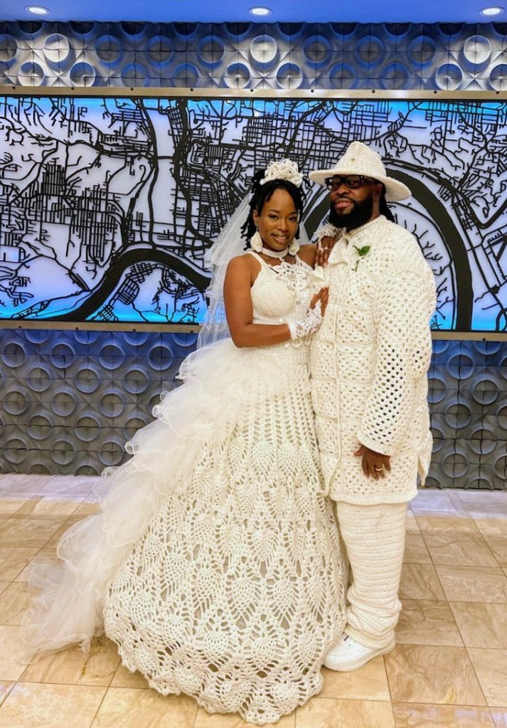 wedding photo, crochet, wholesome