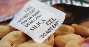 silica gel packet, desiccant, moisture removal