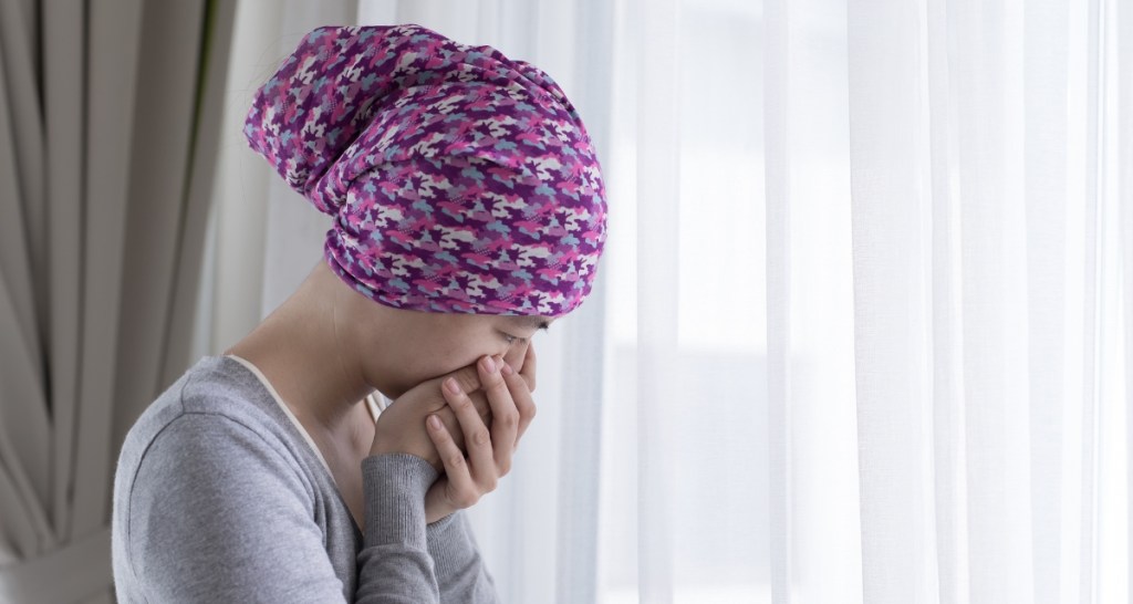 rihanna, rihanna woman with cancer, cancer