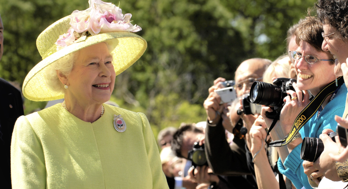 Queen Elizabeth II, Barack Obama, Michelle Obama, royals, kindness