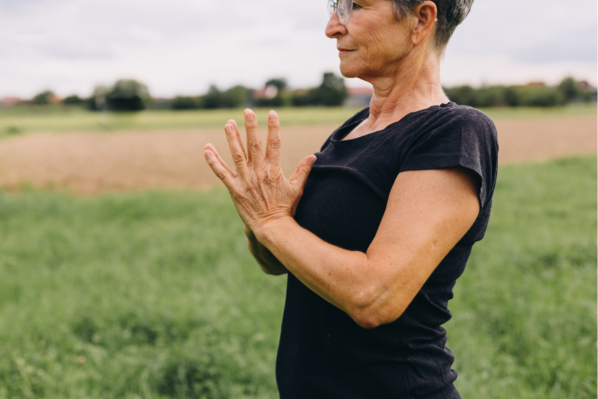 tai chi, zhan zhuang, standing, meditation, standing meditation, health, wellness, mindfulness, ancient practices, china, ancient china