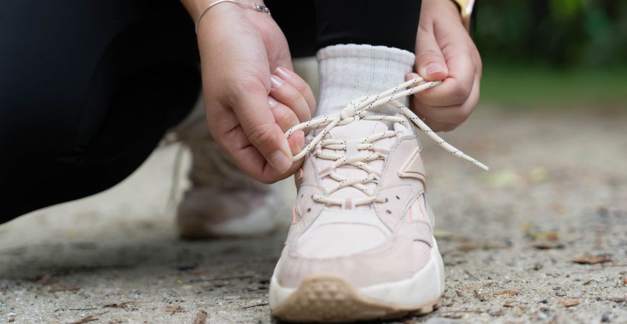 shoes, lacing shoe, running shoes, laces, white shoes