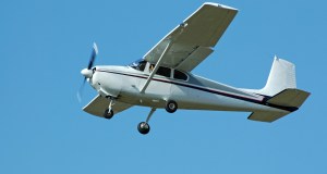 emergency landing, Florida plane, young pilot, flight instructor, plane lands on highway