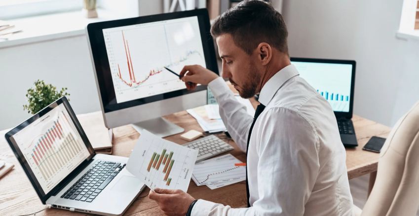 hard work, office worker, man in suit, computers, reports, 