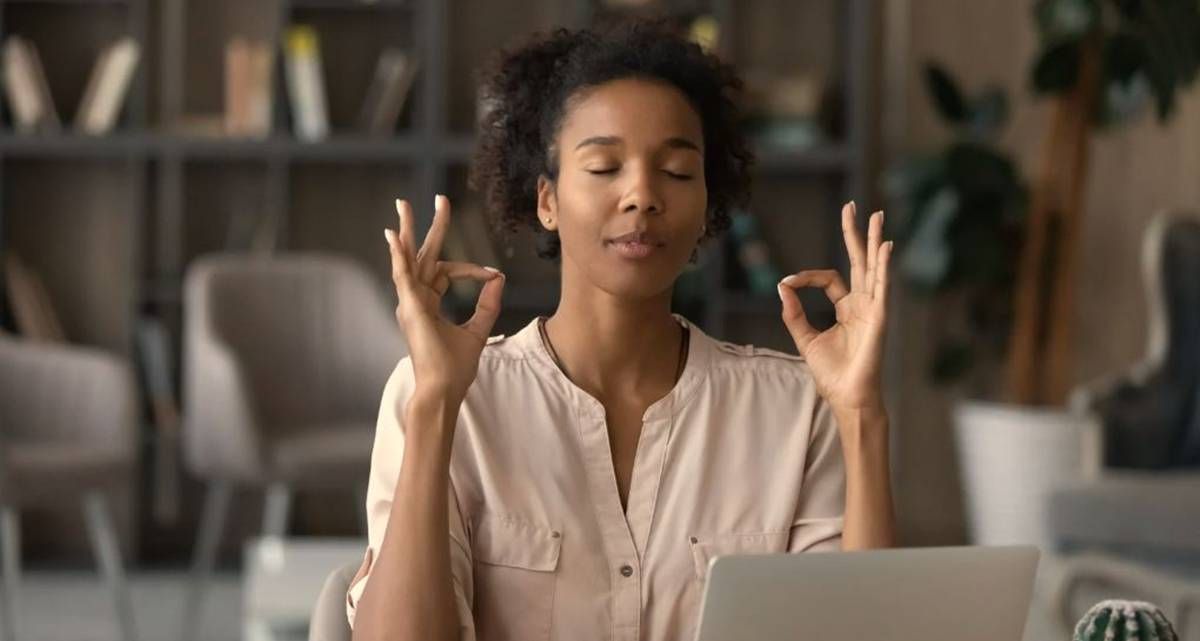 peaceful woman, happy employee, zen woman, ego, quiet ego