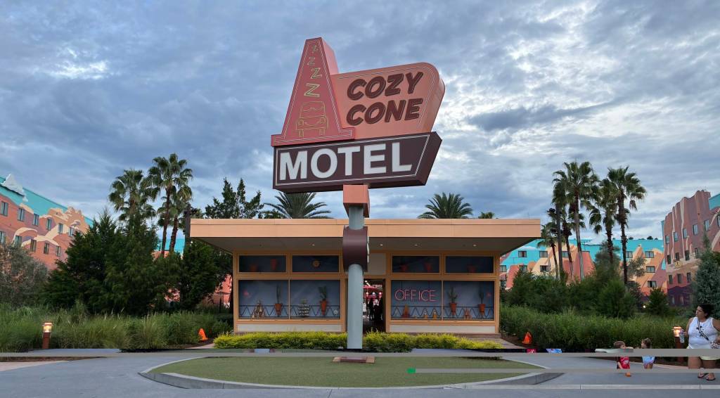 cozycone motel, art of animation, disney world, disney resort, cars