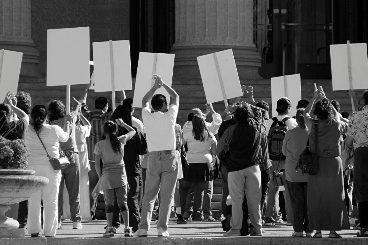 teachers, educators, teaching, school, teachers quitting, teacher salary, kids, schools, seattle, strike, unions, protests, parents