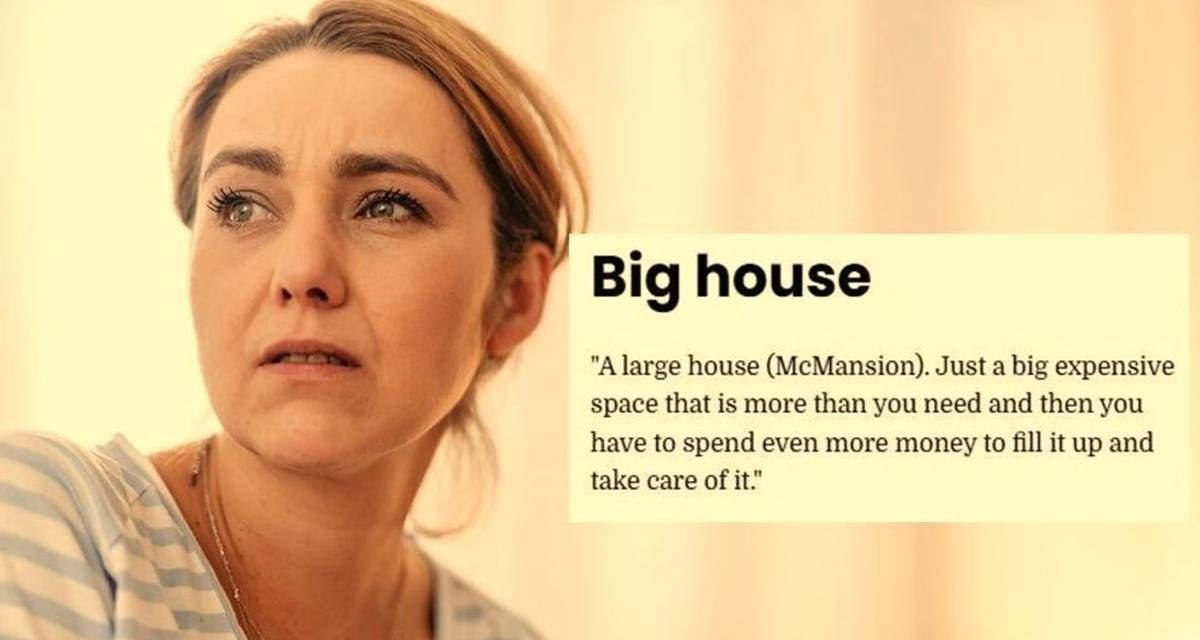 big house, unimpressed woman, woman over 40, middle-aged woman, happy woman