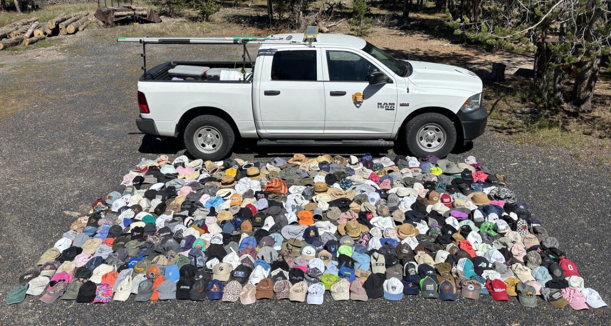 yellowstone, yellowstone national park, yellowstone cleanup, yellowstone tourists, yellowstone trash