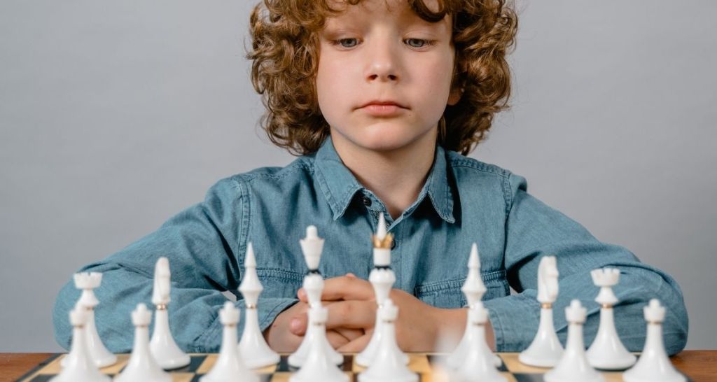 classed for gifted kids, sign of gifted kids, teachers