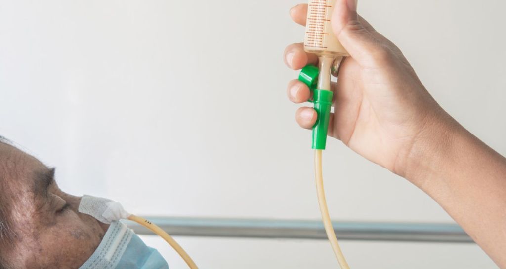 Feeding tube, end of life, nutrition