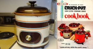 rival crockpot, crockpot, slow cooker, 1970s slow cooker, 1970s crockpot