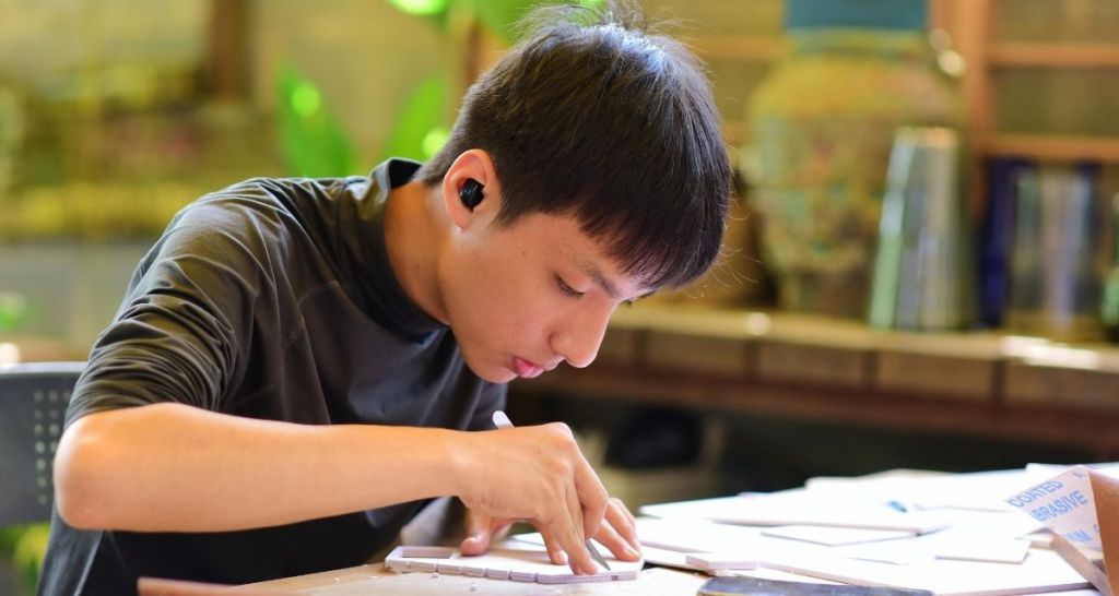 classed for gifted kids, sign of gifted kids, teachers